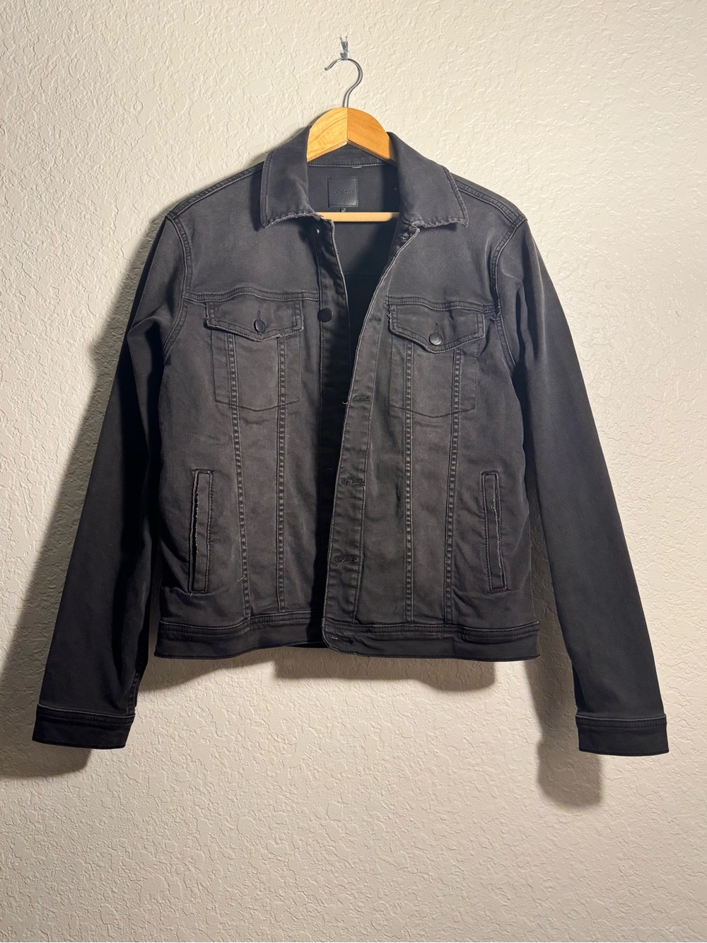 Joe's Jeans Black Denim Trucker Jacket sz M